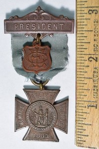 1883 Women's Relief Corps PRESIDENT Badge
