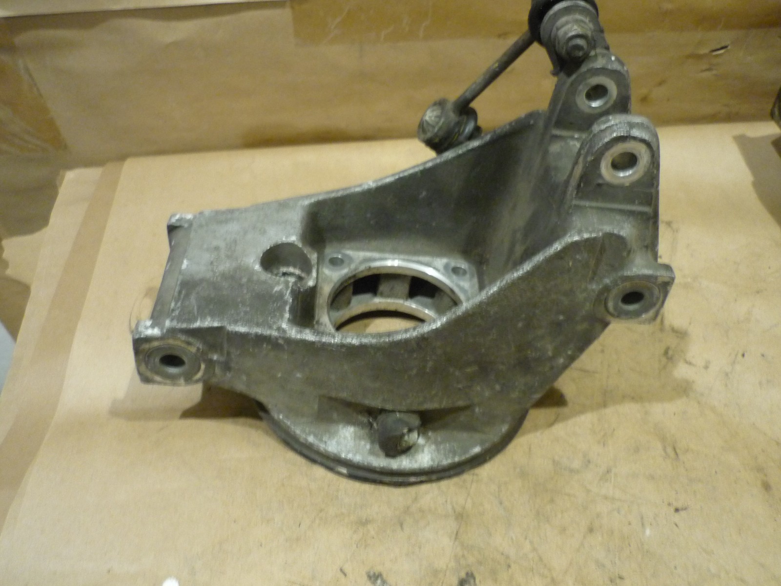 Ferrari 355 -LH Rear Wheel Hub Holder-Knuckle (USED) - P/N 175476