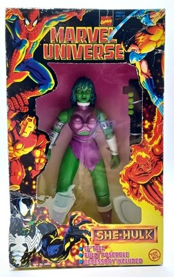 1997 Marvel Universe She-Hulk 25cm Actionfigur / 10'' Figure / Toy Biz 48699, Ovp