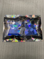 2025 Panini Select Cam Smith Rookie Diamond Level Ice Prizm #231