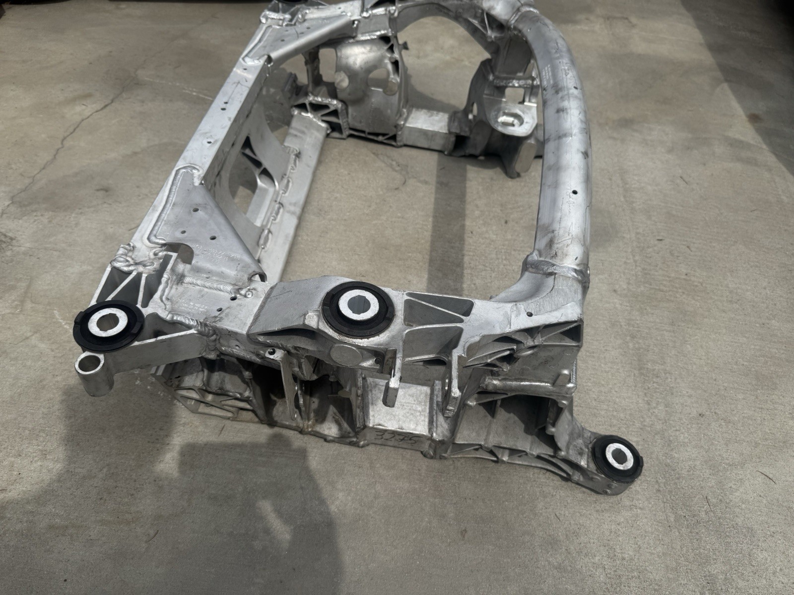 OEM Aston Martin DB11 Volante Rear Crossmember Subframe Cradle HY53-5R003-A