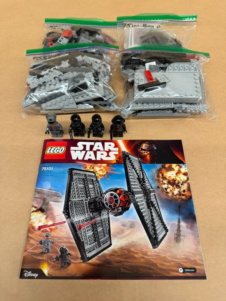 LEGO Star Wars 75101 First Order Special Forces TIE Fighter 4 Minifigs 517 Pcs - Image 2 of 4