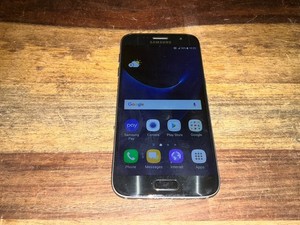 Samsung Galaxy S7 SM-G930F 32GB schwarz