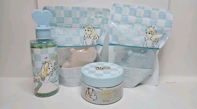 Disney Alice In Wonderland 4 Piece Bath Set, Salt, Body Scrub, & 2 Bath Bombs 