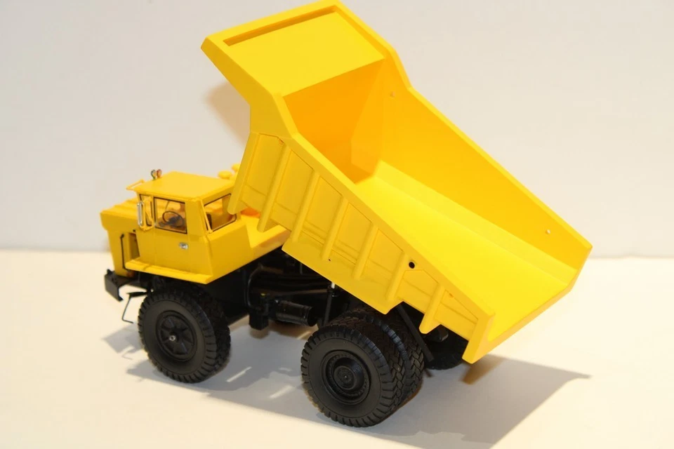 BERLIET T45 PERFEX MINIATURES LYON 1/43° - Photo 2/4