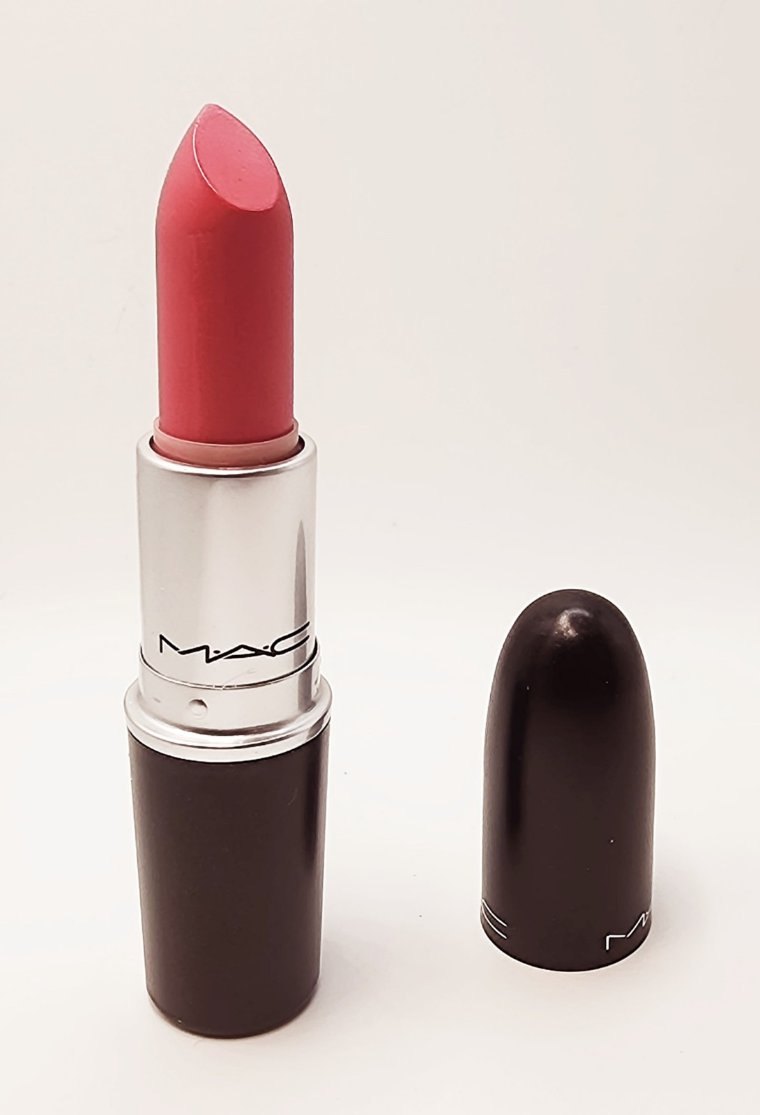 MAC Cosmetics Amplified Lipstick - Chatterbox - NEW-image