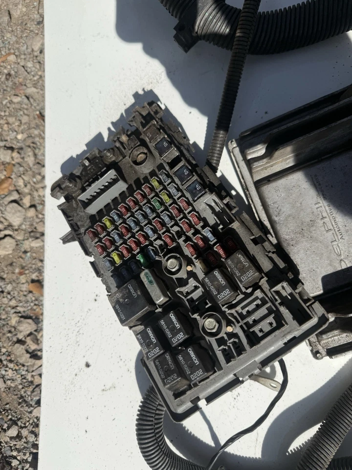 2006 Chevrolet Express Van 1500 chicote de fios do motor 4.3L motor RWD 15857543 - Imagem 4 de 4