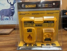 DEWALT Combination Dual Port Fast Max Charger DCB103 