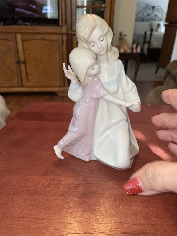 Paul Sebastion 1990 Mother & Daughter Figurine 7.5"
