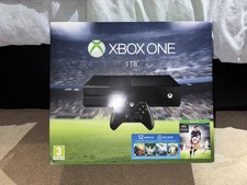 Microsoft Xbox One - 1TB - Black - Plug - HDMI Cable - 2 Controllers
