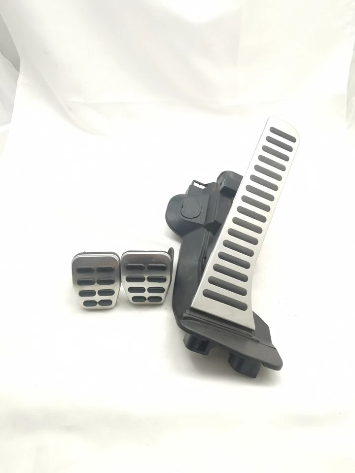Cubiertas de pedal deportivo de acero inoxidable genuino VW Golf Mk 5 6 GTI R32 EOS Foto 3 de 4