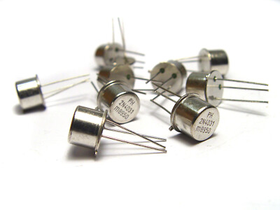 10x Philips 2N4031 / 2 N 4031 Universal PNP-Transistor, PH 2N 4031, NOS