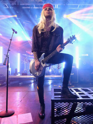 Luke Hemmings of 5 Seconds of Summer performs at the iHeartRadio H - Old Photo 3