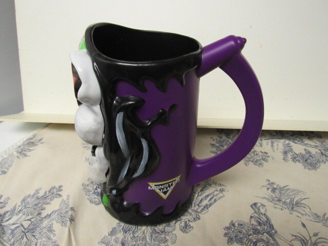 Picture 2 of 10