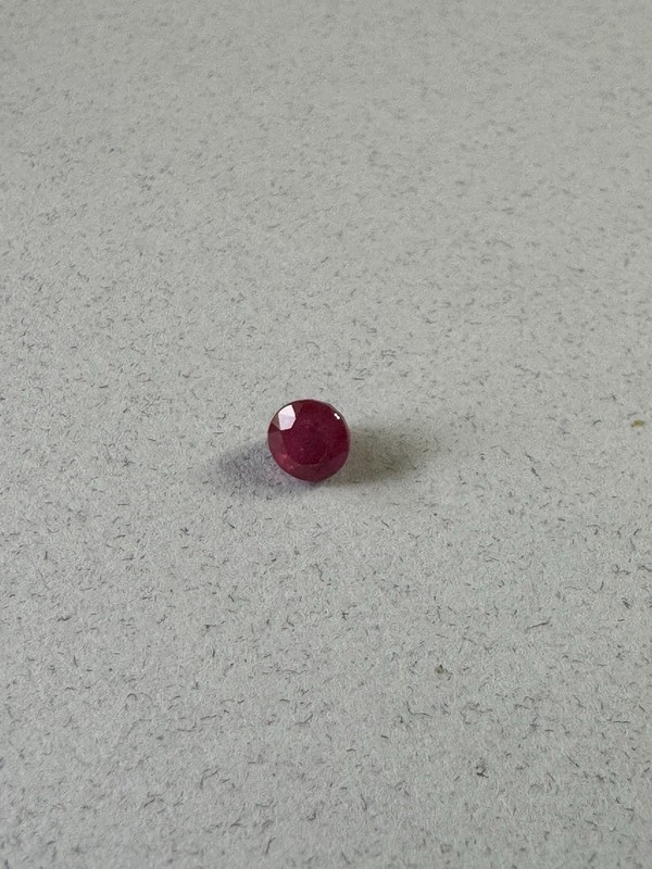 Loose Gemstone Natural Red Ruby Round 3.9 MM. Weight.44 Carats