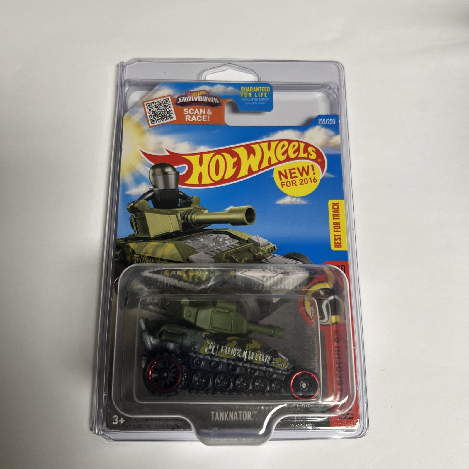 2016 Hot Wheels Daredevils 10/10 Military Tanknator #155 Sun Card Variant