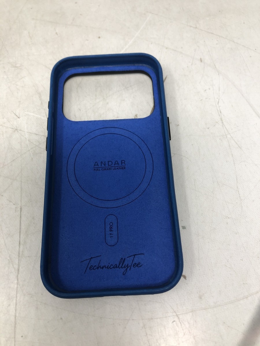 ANDAR The Aspen Case for iPhone 17Pro Tech Wave Button Blue View 2