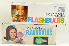 2 Sylvania Press 25B Blue Dot Flashbulbs Vintage