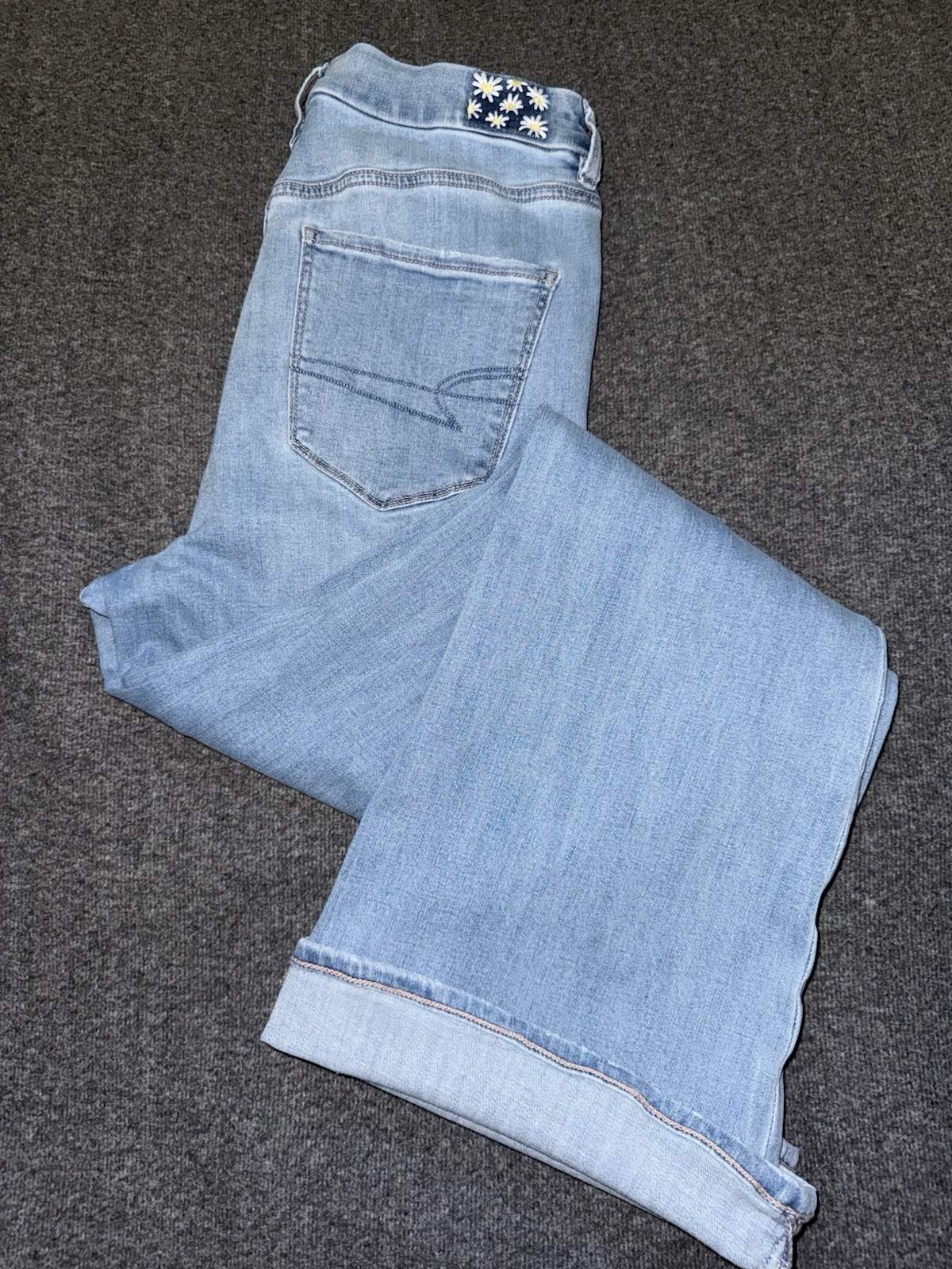 American Eagle Jeans Curvy Super High-Rise Flare Blue Denim Women's Sz 10 Hippie