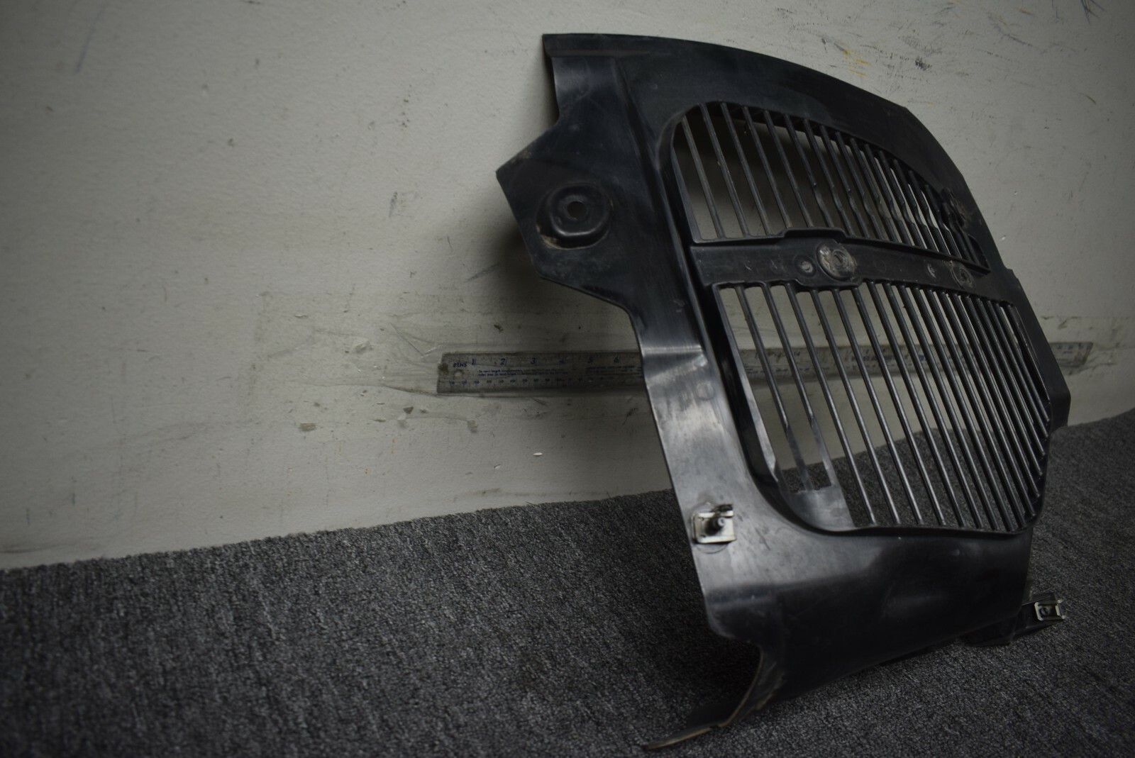 2015-2018 FERRARI CALIFORNIA T FRONT LEFT SIDE GRILLE VENT FACTORY OEM