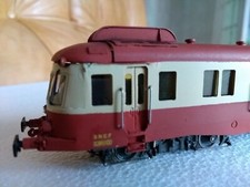 Autorail X2413 loco diffusion - 1 moteur. Parfait état. Sans Boite.