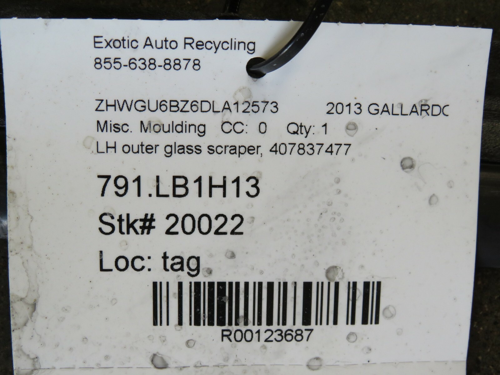 Lamborghini Gallardo Spyder, LH, Left, Outer Glass Scraper, Used, P/N 407837477
