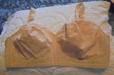 VNTG/NEW PRETTY YELLOWISH BEIGE FLORAL ALL OVER UNDERSCORE 42C BRA~~NICE!