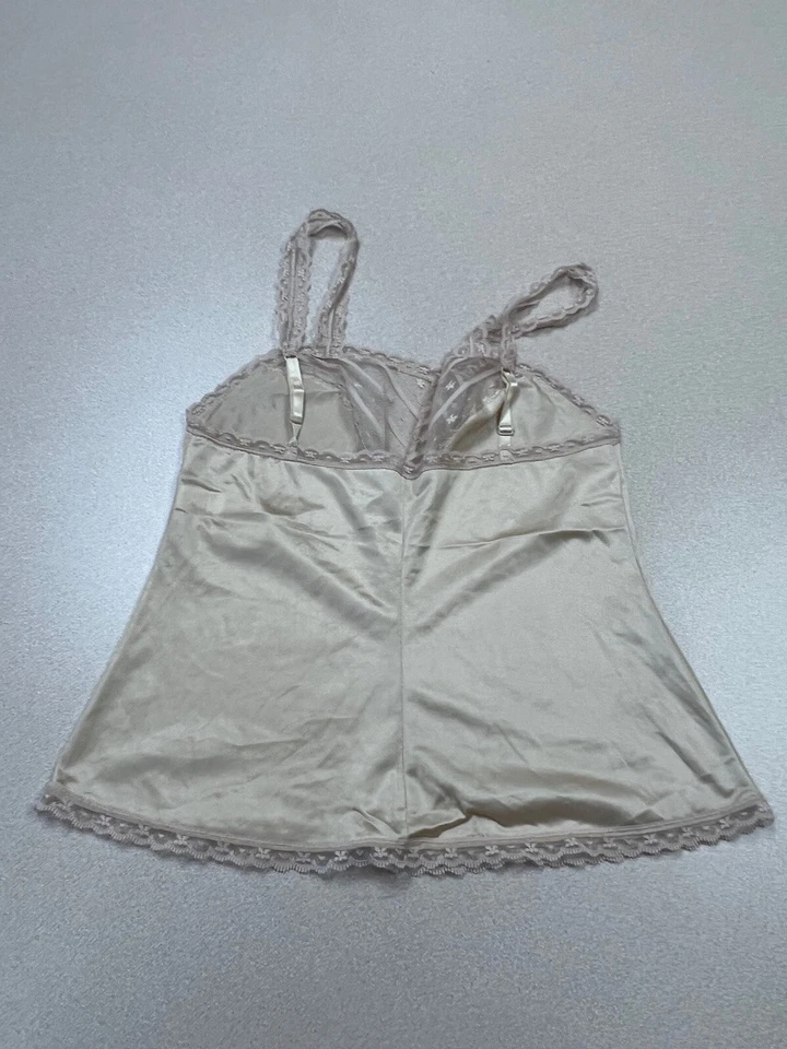 Vintage 90’s  Woolite Cream Teddie Size Medium Camisole 304 - Image 3 of 4