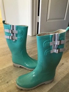 henry ferrera rain boots