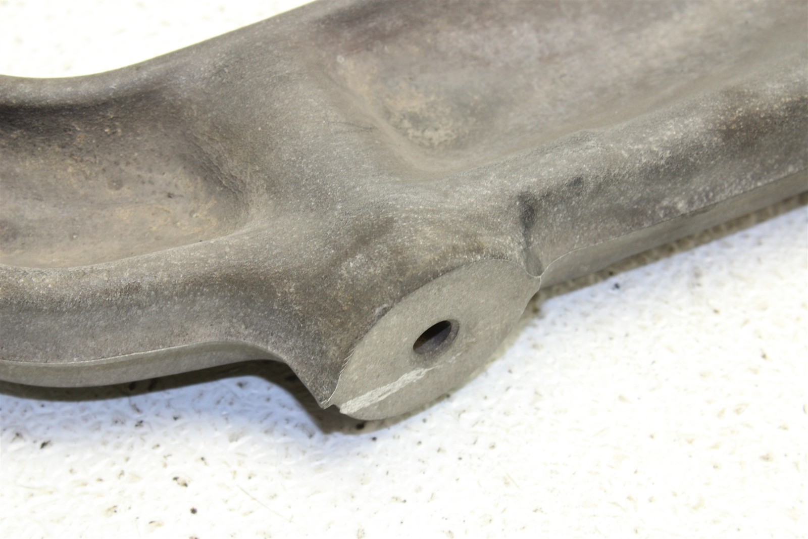 2008-2011 Maserati GranTurismo Rear Right Control Arm RH 08-11