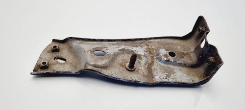 Volkswagen PASSAT B6 2007 Vorne links Halterung Kotflügel 3C0821141 TPT74426