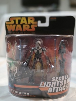 Hasbro Star Wars Revenge of the Sith General Grievous Secret Lightsaber 2005