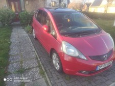 Low Mileage 2009 Honda Jazz 1.4 I-vtec EX 5dr Hatchback . Red , Some Oxidation .
