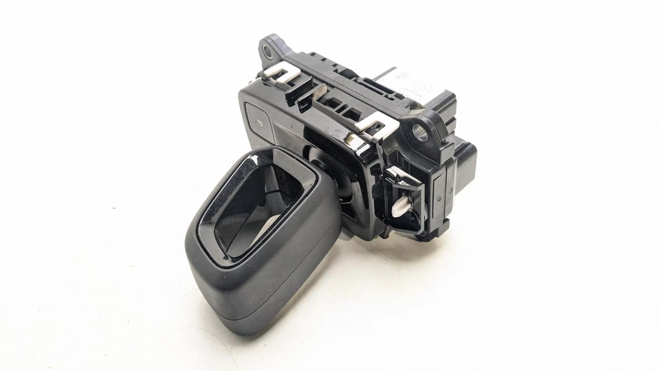 VOLVO XC40 GEAR LEVER SELECTOR SHIFTER AUTOMATIC 32324877 2024 - Image 4 of 4