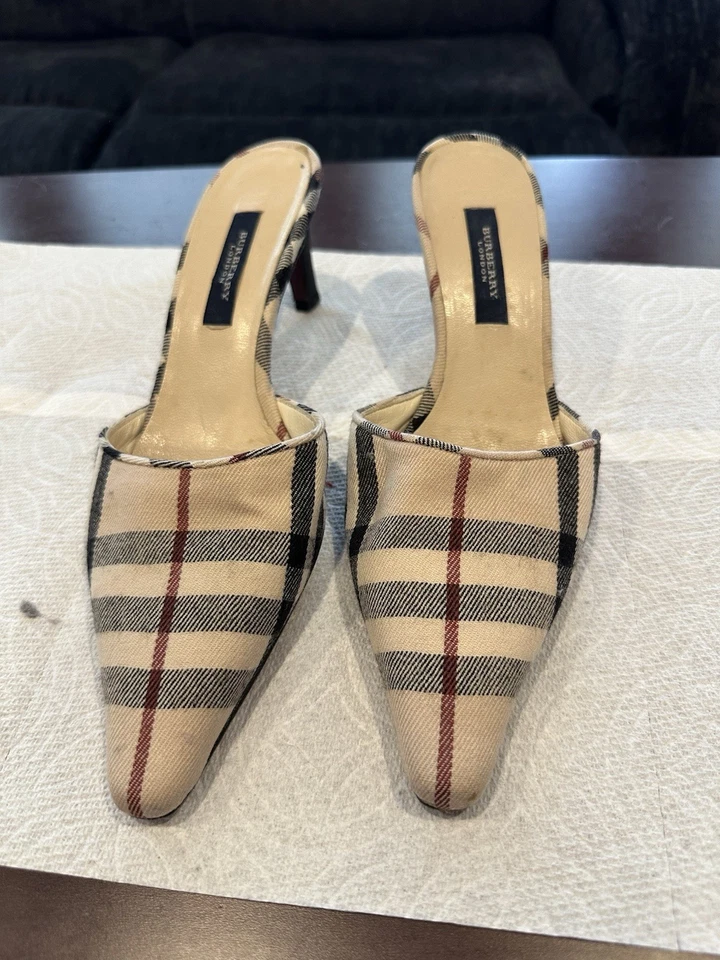 Burberry London - Изображение 3 из 3