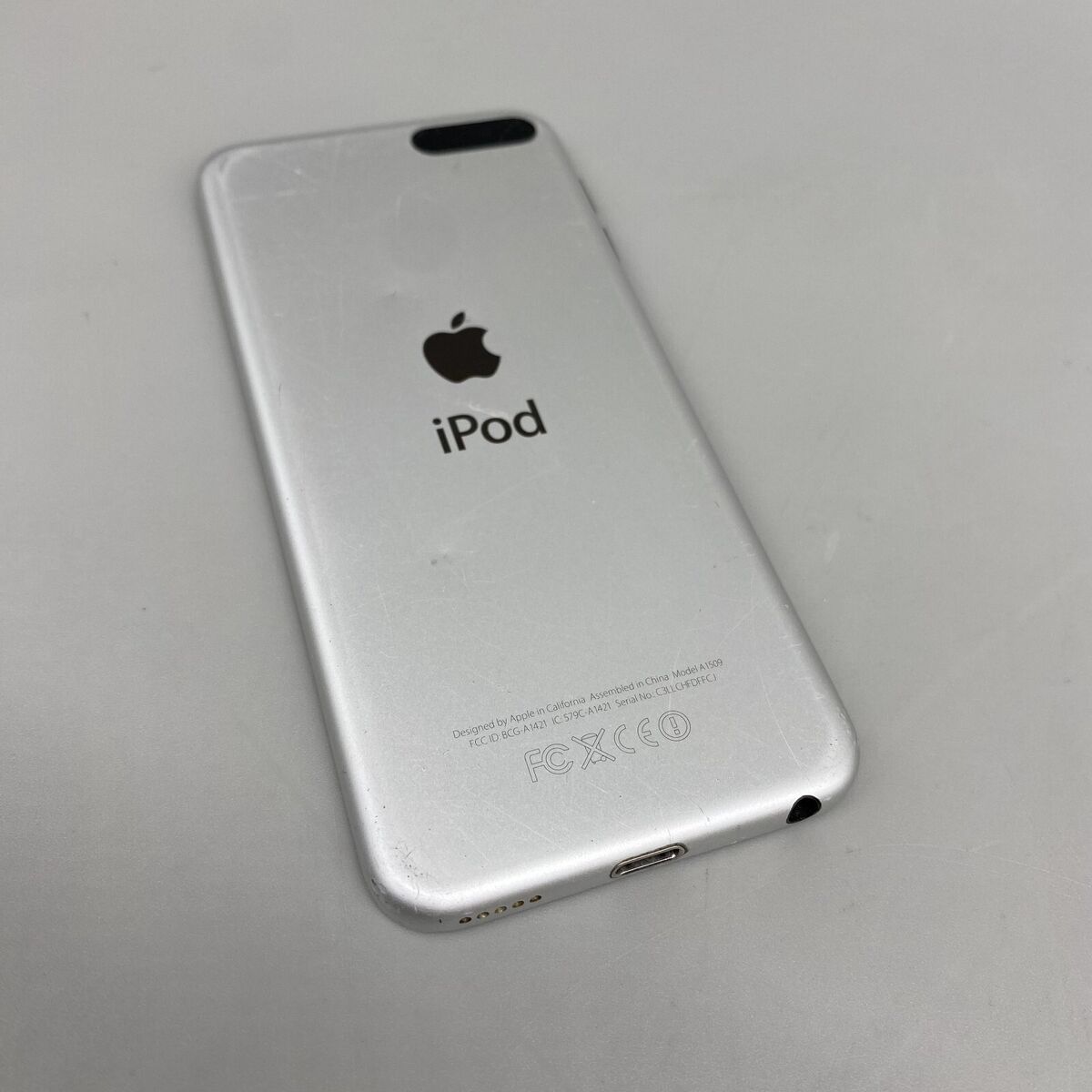 Apple iPod Touch 5th Gen 16gb Silver A1509 WiFi for sale Apple iPod Touch 5th Gen 16gb Silver A1509 WiFi for sale