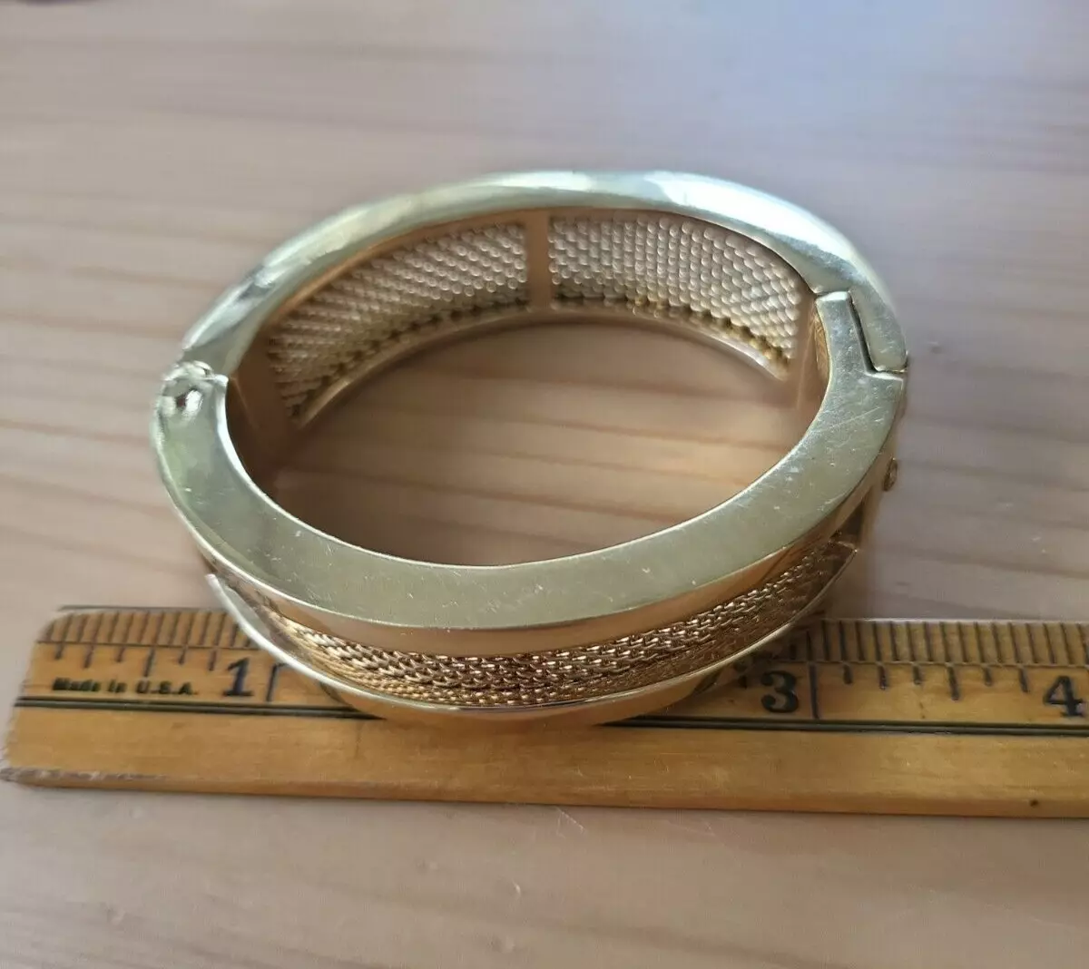 RLL Ralph Lauren Gold Toned Mesh Hinged Bangle Bracelet Magnetic Rare