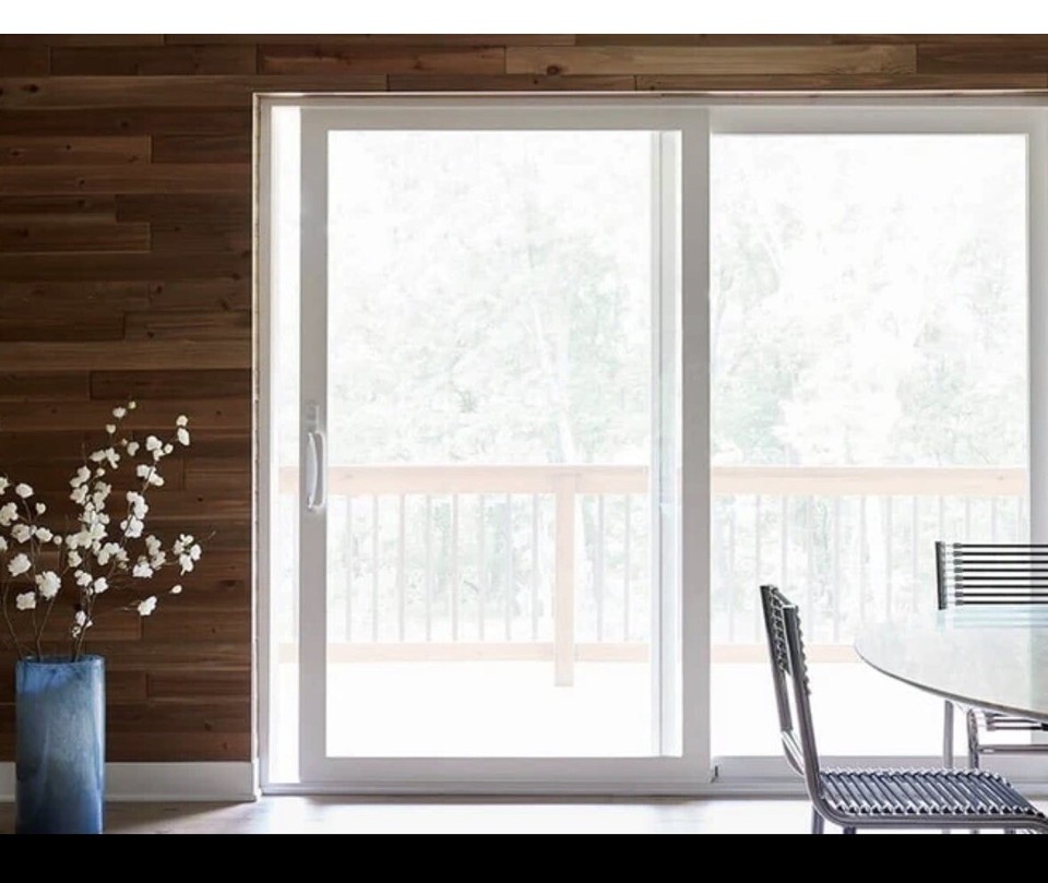 7’w X 8’h Pella 250 Series Patio Doors New Complete With Screen