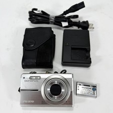Olympus FE-370 8MP Digital Camera Silver 5x Zoom w/ Charger Battery Case
