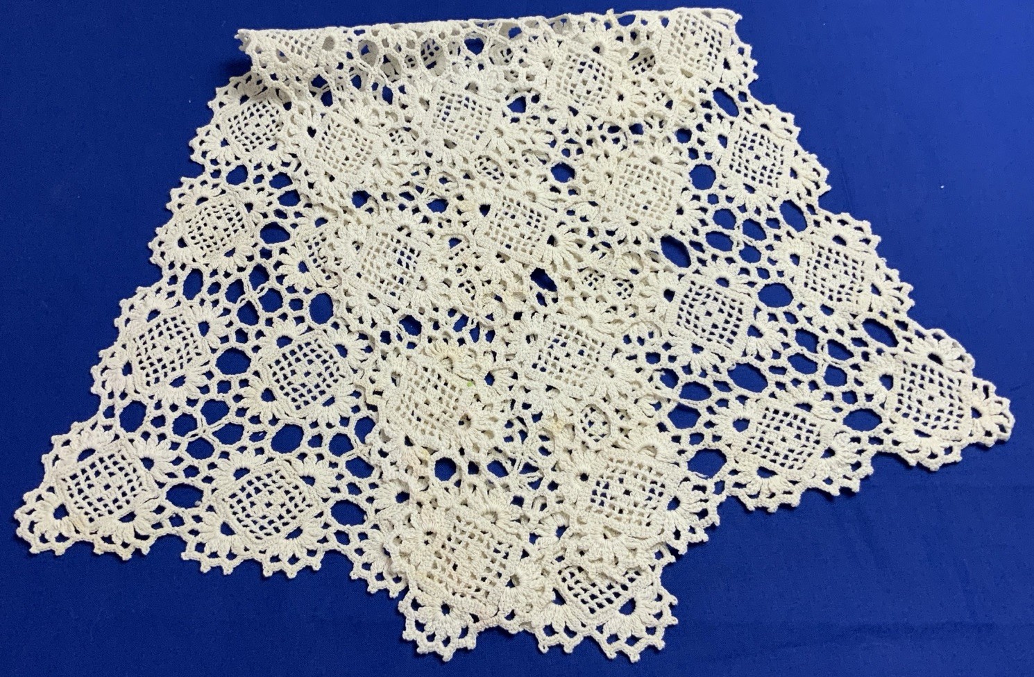 Vintage Cotton Dresser Scarf with Floral & Geometric Design in White