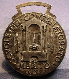 VENTENNIO MEDAGLIA AL MERITO SCUOLE DEL GOVERNATORATO ROMA 1934 ARGENTO