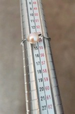 Vintage S925 Sterling Silver Pink Freshwater Pearl  CZ Accent Ring. Size 6 3/4