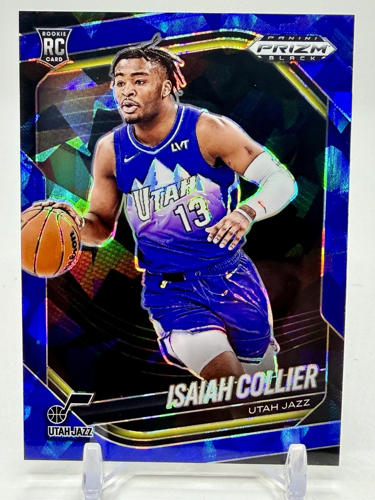 Isaiah Collier 2024-25 Panini Prizm Black #32 Blue Cracked Ice Prizm /125 RC