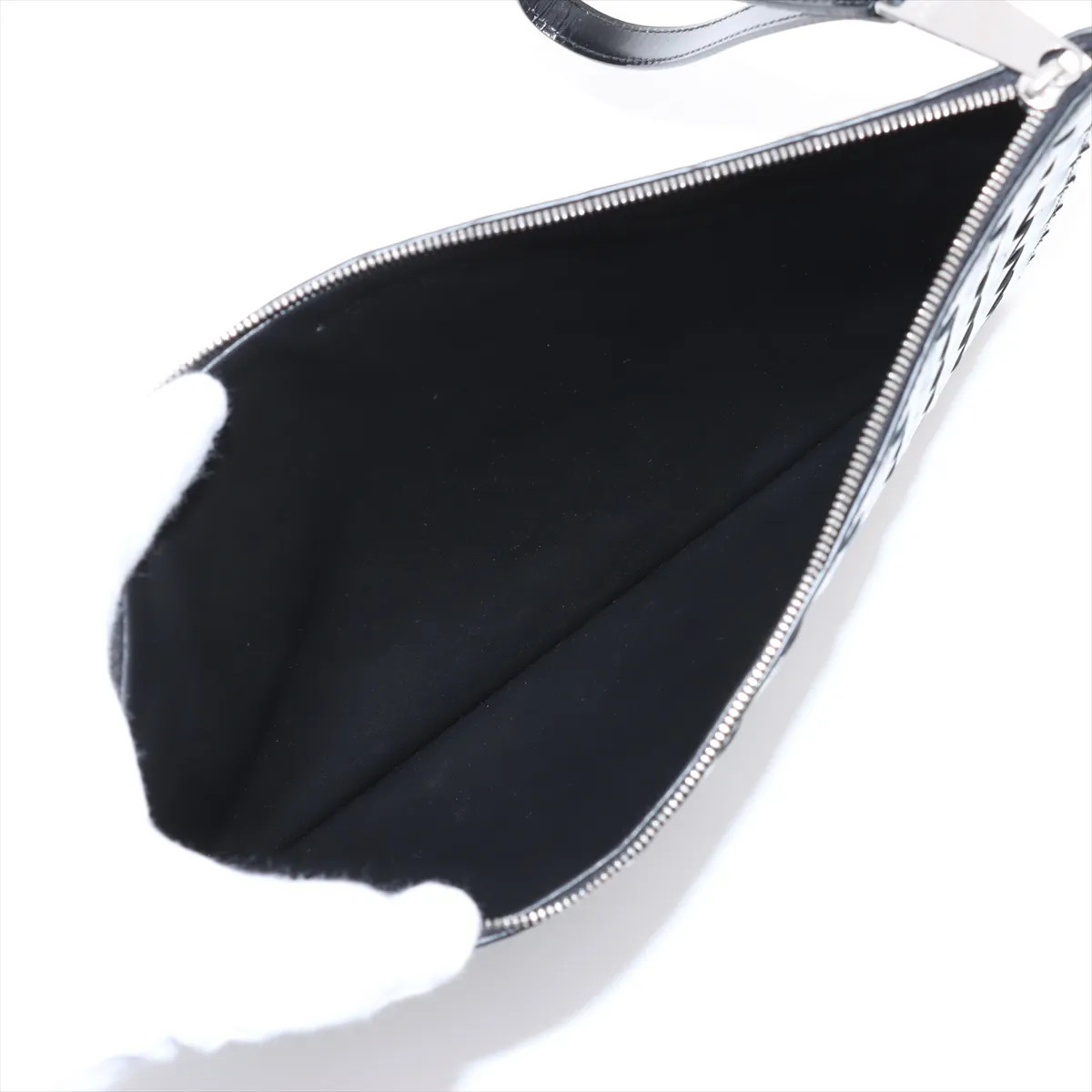 Bottega Veneta Intrecciato Leather Clutch bag Black thumbnail 6