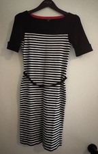 Lauren Ralph Lauren Black and White Striped sz S Dress with belt