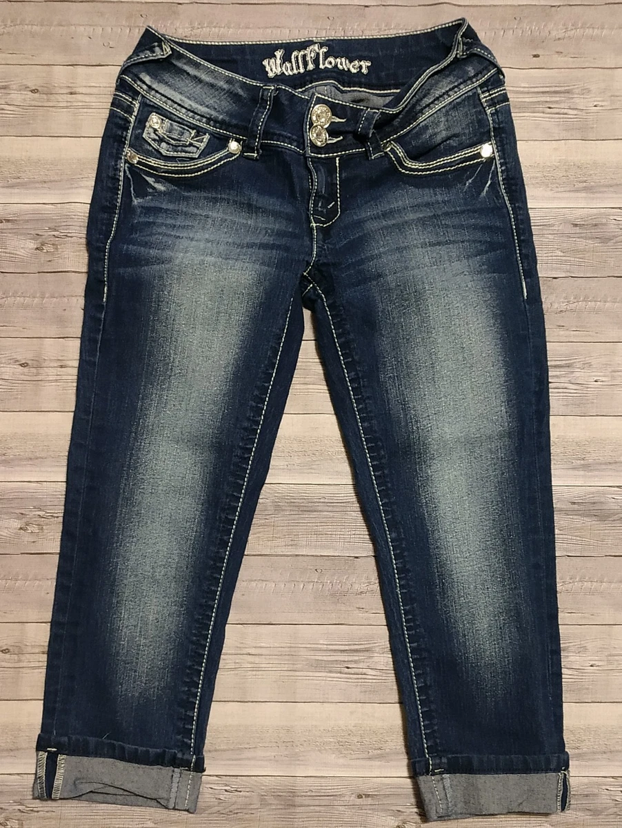 Wallflower clearance capri jeans
