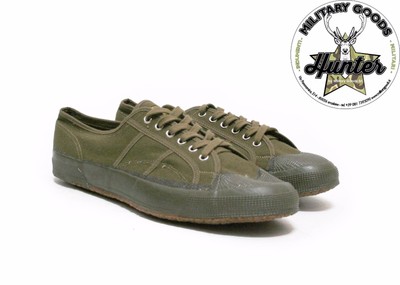superga verde militare