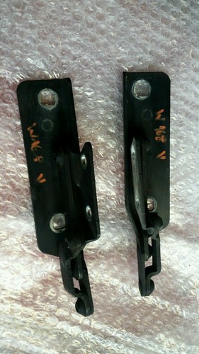 Mercedes W168 A-Klasse Motorhaubenschaniere Links Rechts Nachtschwarz 696