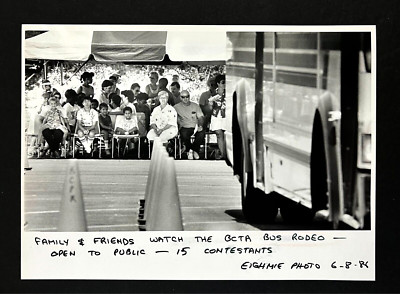 1986 BCTA Bus Rodeo Crowd Contest Kids Family Vintage Press Photo