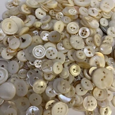 Vintage Lot 6 Oz MOP buttons Cleaned Oiled FREE SHIP Crafting
